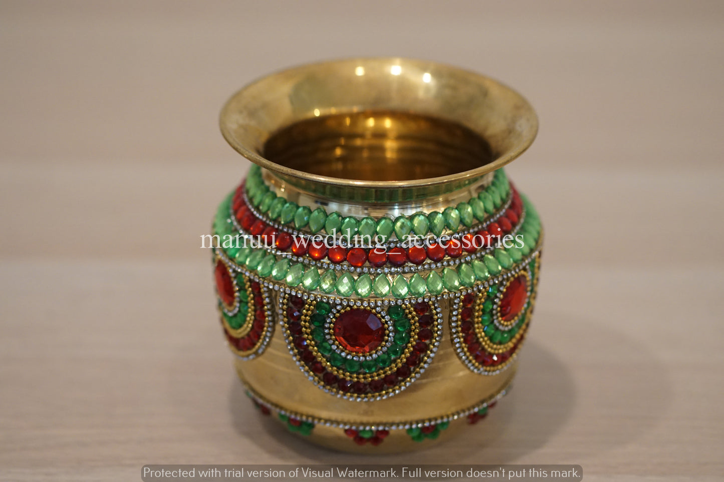 Kanyadanam Set - Chembu & Tambalam - U- Red and Light Green