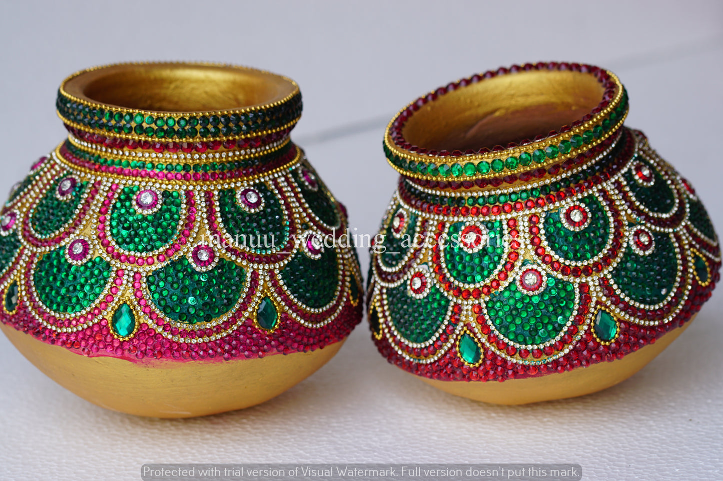 Garika Muntha - Decorated clay pot - Multi Color